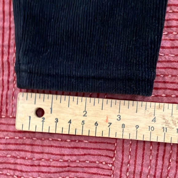 HUE velvety corduroy jean look leggings / Black Cotton Blend - Picture 13 of 16